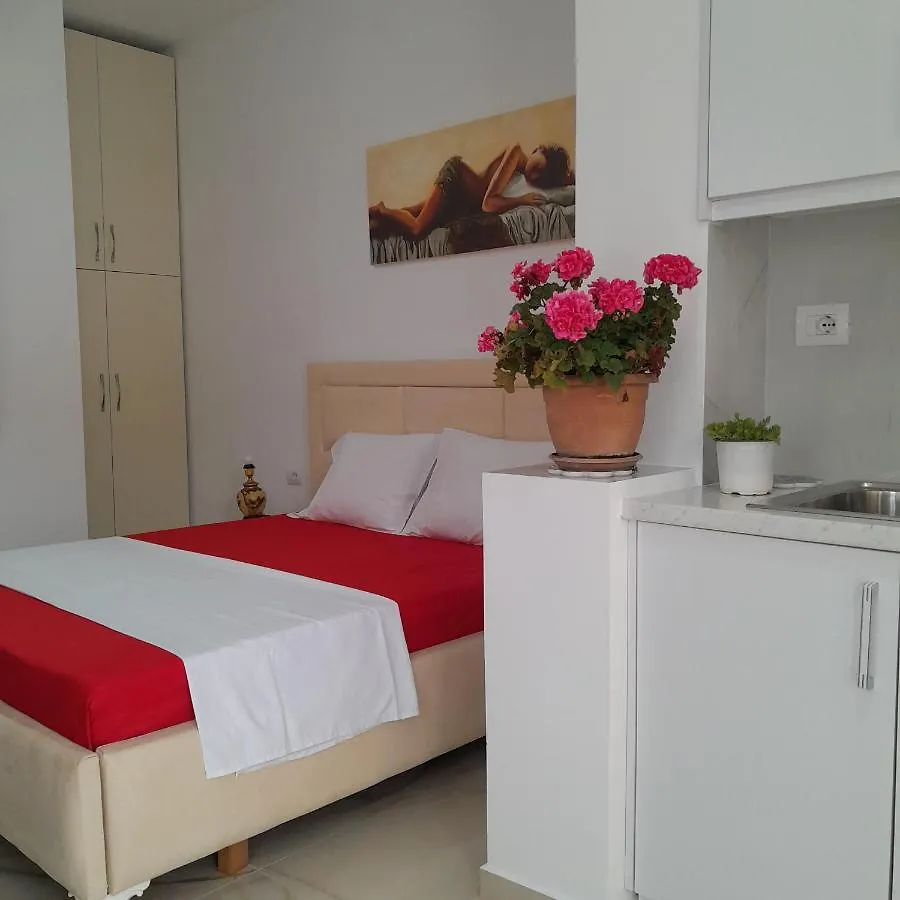 Denni'S Home Sarandë Affittacamere